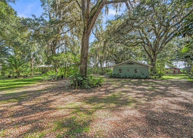1295 N US 301, Sumterville, FL 33585