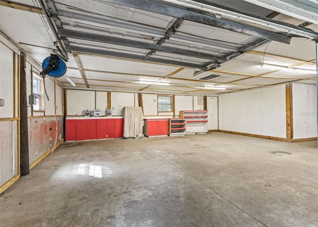 1295 N US 301, Sumterville, FL 33585