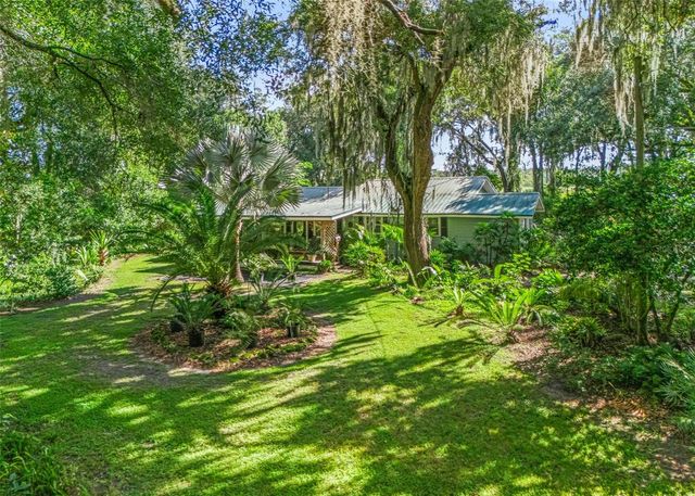 1295 N US 301, Sumterville, FL 33585