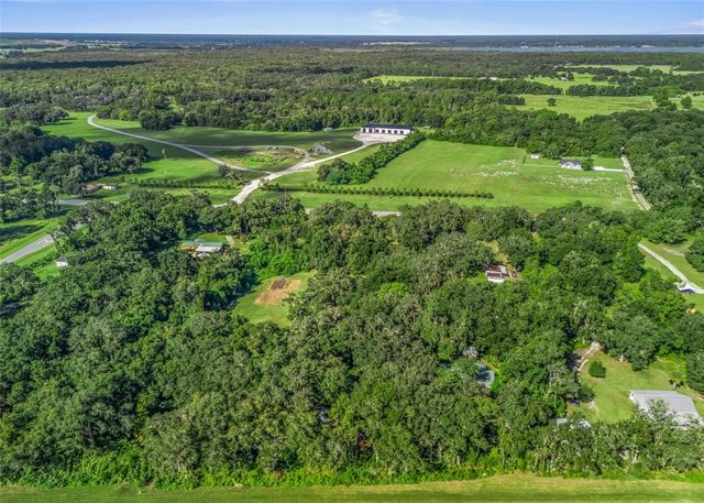1295 N US 301, Sumterville, FL 33585