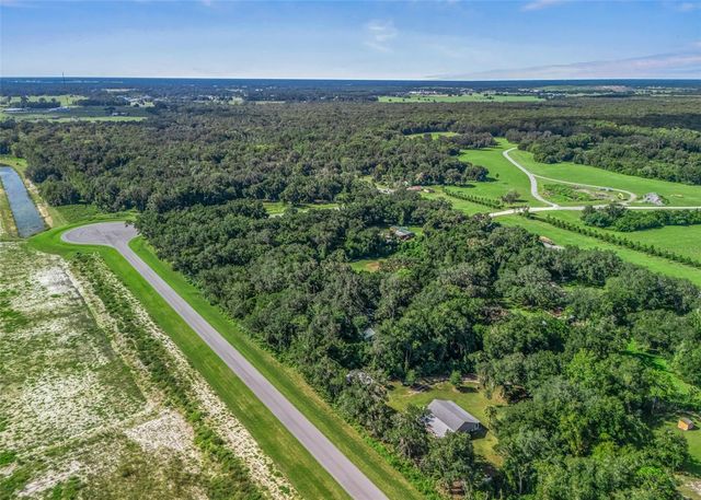 1295 N US 301, Sumterville, FL 33585