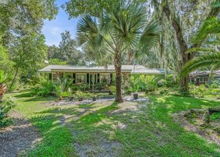 1295 N US 301, Sumterville, FL 33585