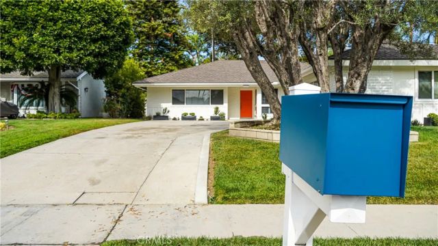 1344 Avolencia, Fullerton, CA 92835