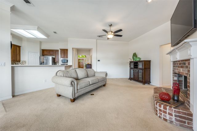 2213 Dove Meadow Drive, Flower Mound, TX 75028