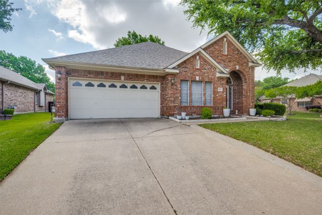 2213 Dove Meadow Drive, Flower Mound, TX 75028