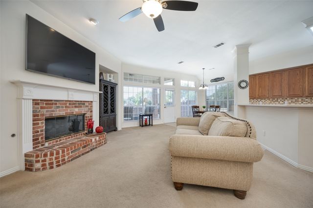 2213 Dove Meadow Drive, Flower Mound, TX 75028