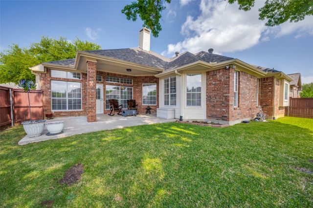 2213 Dove Meadow Drive, Flower Mound, TX 75028