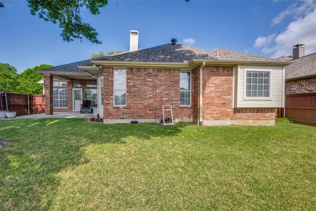 2213 Dove Meadow Drive, Flower Mound, TX 75028