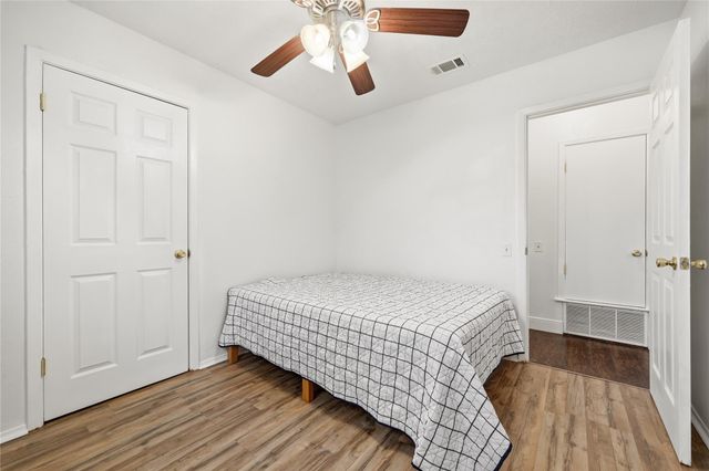 1115 Sycamore ST, San Marcos, TX 78666