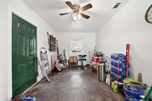 1115 Sycamore ST, San Marcos, TX 78666