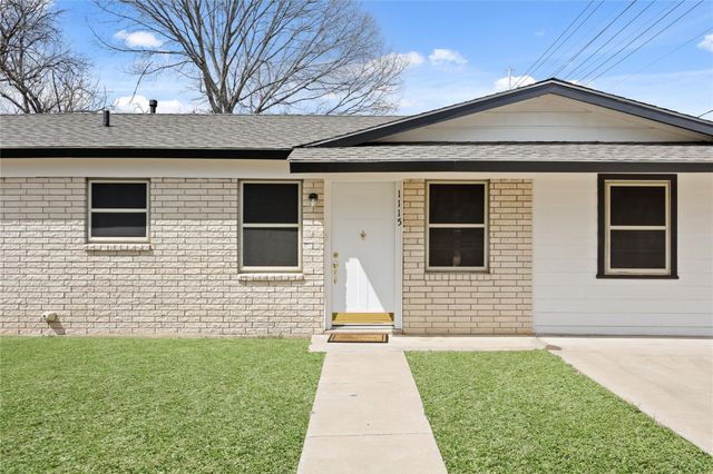 1115 Sycamore ST, San Marcos, TX 78666