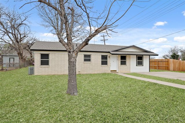 1115 Sycamore ST, San Marcos, TX 78666