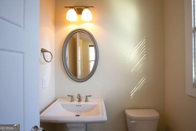 1566 Roswell Street SE, Smyrna, GA 30080