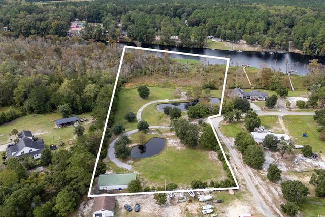 688 Cherokee Dr., Georgetown, SC 29440