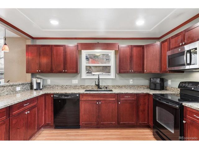 14050 W 8TH Ave, Golden, CO 80401