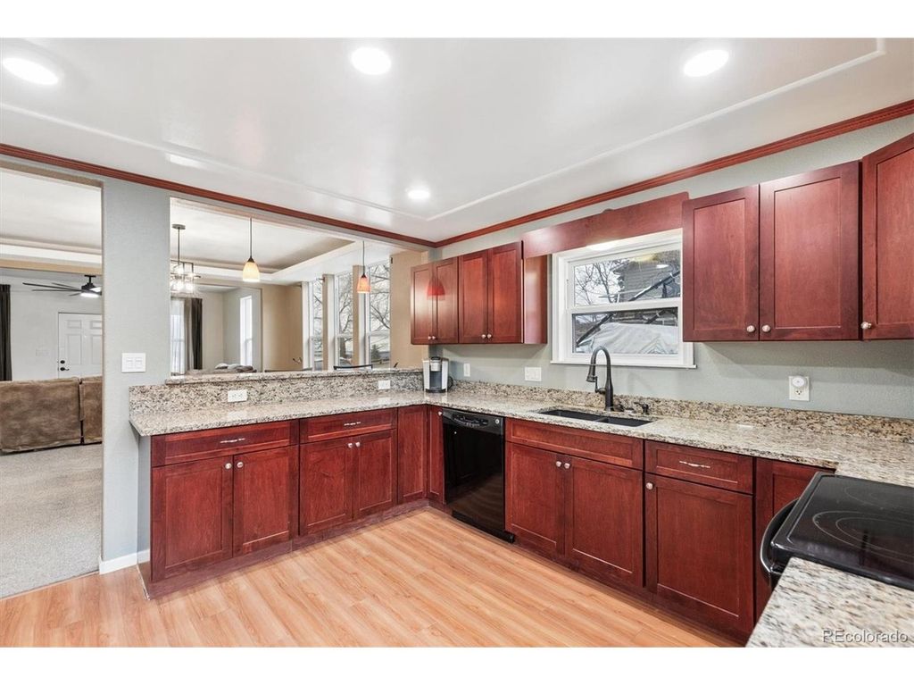 14050 W 8TH Ave, Golden, CO 80401