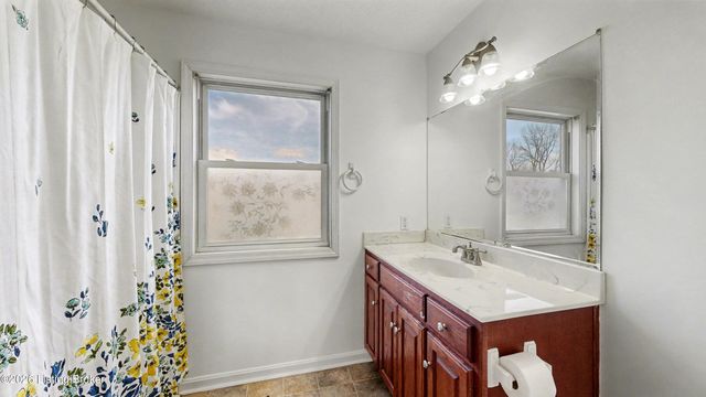3334 Mt Washington Rd, Taylorsville, KY 40071