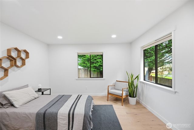 25330 157th Place SE, Covington, WA 98042