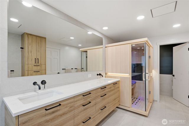 25330 157th Place SE, Covington, WA 98042