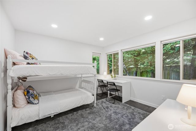 25330 157th Place SE, Covington, WA 98042