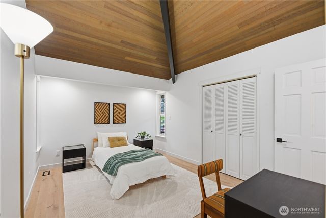 25330 157th Place SE, Covington, WA 98042