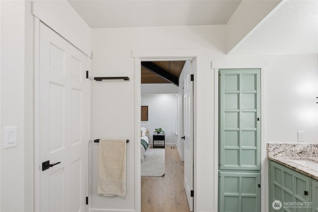 25330 157th Place SE, Covington, WA 98042