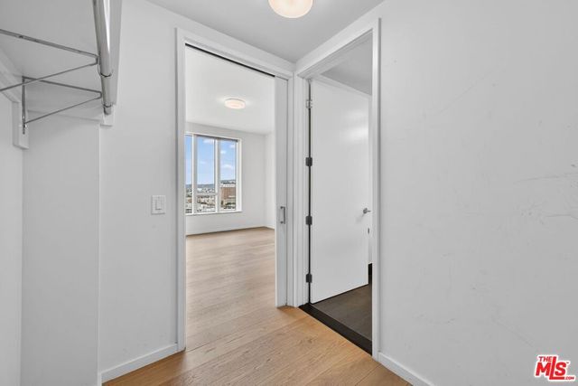 889 Francisco Street 1806, Los Angeles, CA 90017