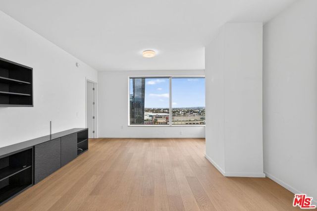 889 Francisco Street 1806, Los Angeles, CA 90017