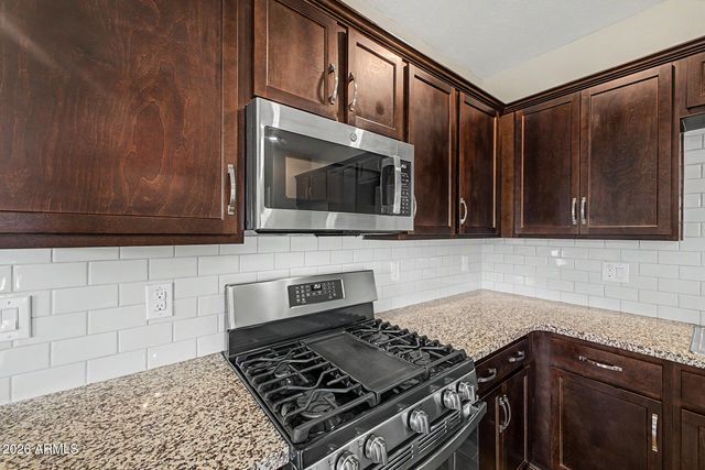 185 W JAMAICA Place, Casa Grande, AZ 85122