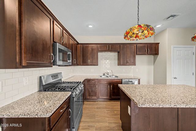 185 W JAMAICA Place, Casa Grande, AZ 85122