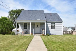 6914 Monroe Ave, West Mifflin, PA 15122