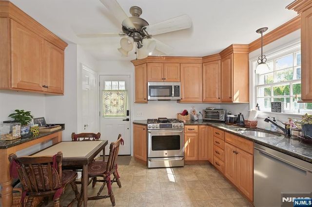 2 Newark Avenue, Westwood, NJ 07675