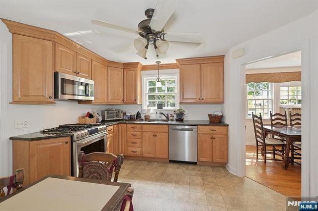 2 Newark Avenue, Westwood, NJ 07675