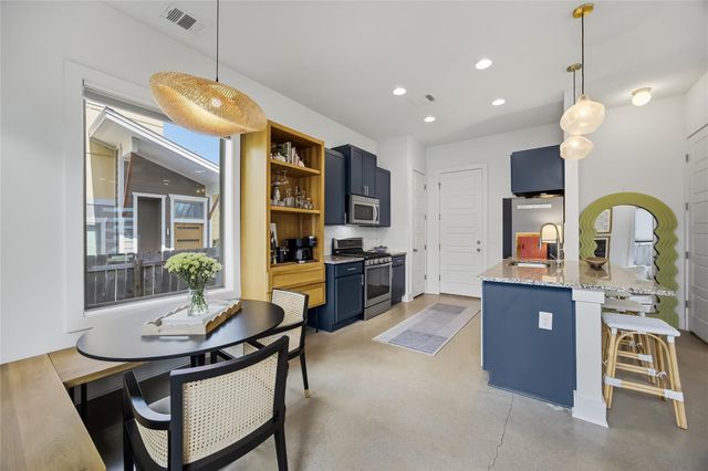 1807 Ulit Ave A, Austin, TX 78702