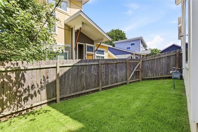 1807 Ulit Ave A, Austin, TX 78702