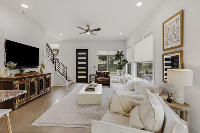 1807 Ulit Ave A, Austin, TX 78702