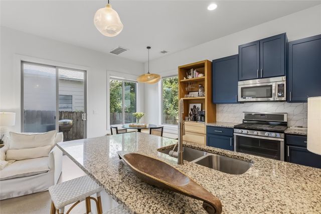 1807 Ulit Ave A, Austin, TX 78702