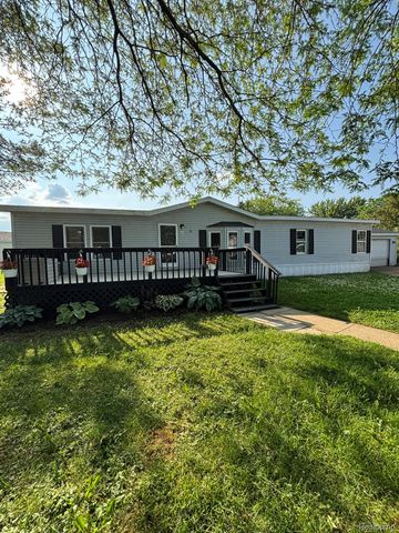18 Timber Court, Genesee Charter Township, MI 48506