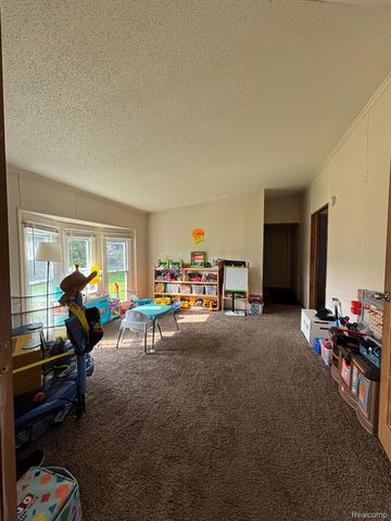 18 Timber Court, Genesee Charter Township, MI 48506