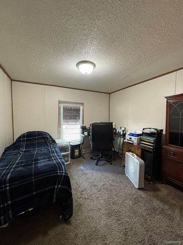 18 Timber Court, Genesee Charter Township, MI 48506