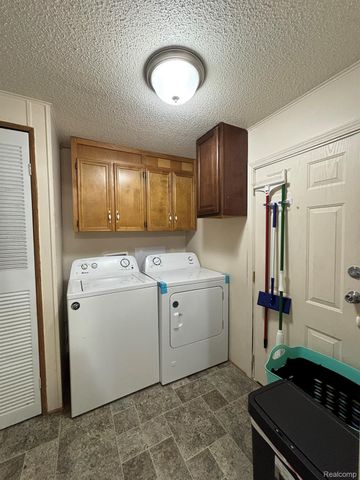 18 Timber Court, Genesee Charter Township, MI 48506