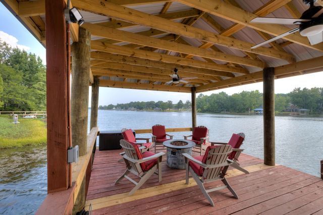65 Reedy Court, Manning, SC 29102