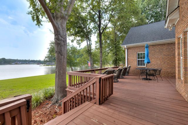 65 Reedy Court, Manning, SC 29102