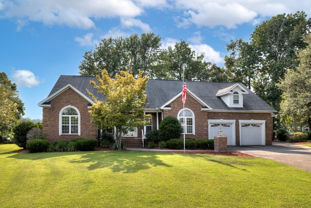 65 Reedy Court, Manning, SC 29102