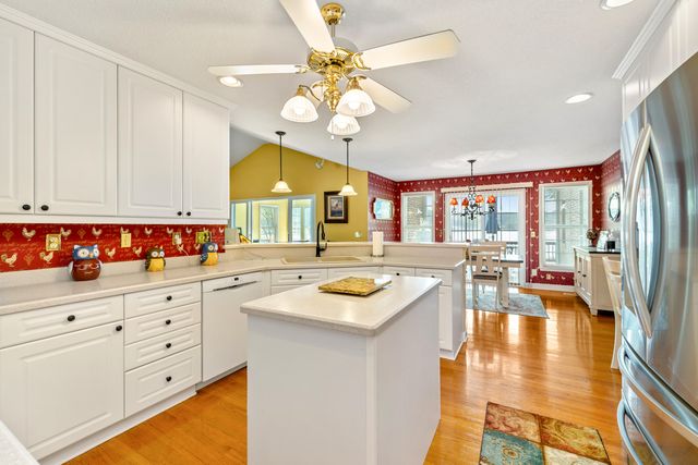 65 Reedy Court, Manning, SC 29102