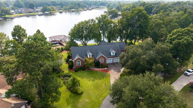 65 Reedy Court, Manning, SC 29102