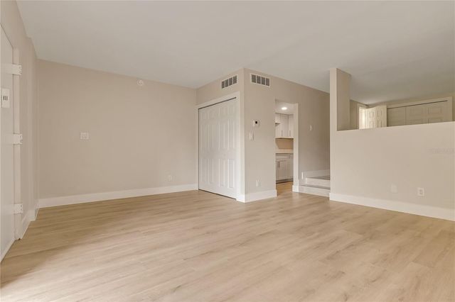 200 MAITLAND AVENUE 43, Altamonte Springs, FL 32701