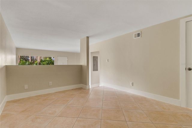 200 MAITLAND AVENUE 43, Altamonte Springs, FL 32701