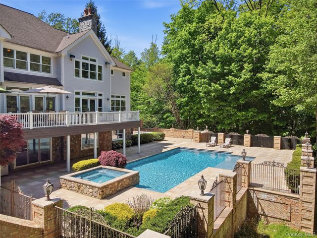 10 Hopes Farm Lane, Bedford, NY 10506