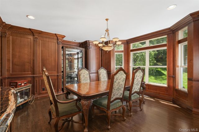 10 Hopes Farm Lane, Bedford, NY 10506